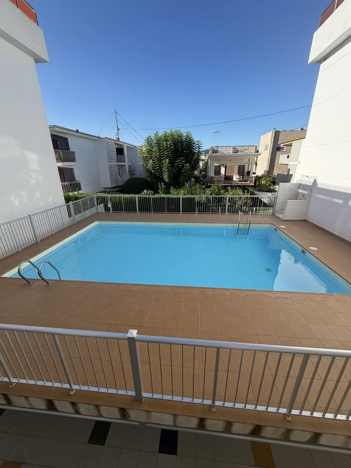 APPARTEMENT AVEC VUE SUR LA MER À SEULEMENT 50 MÈTRES DE LA PLAGE - 13