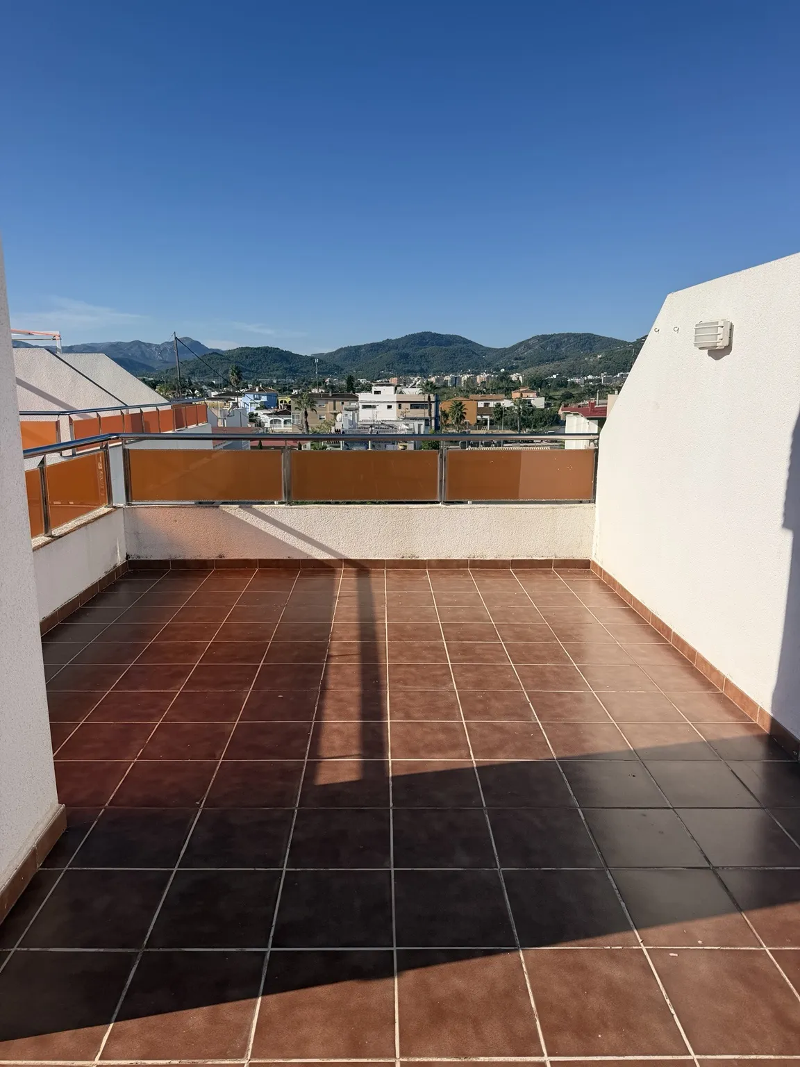 APPARTEMENT AVEC VUE SUR LA MER À SEULEMENT 50 MÈTRES DE LA PLAGE - 12